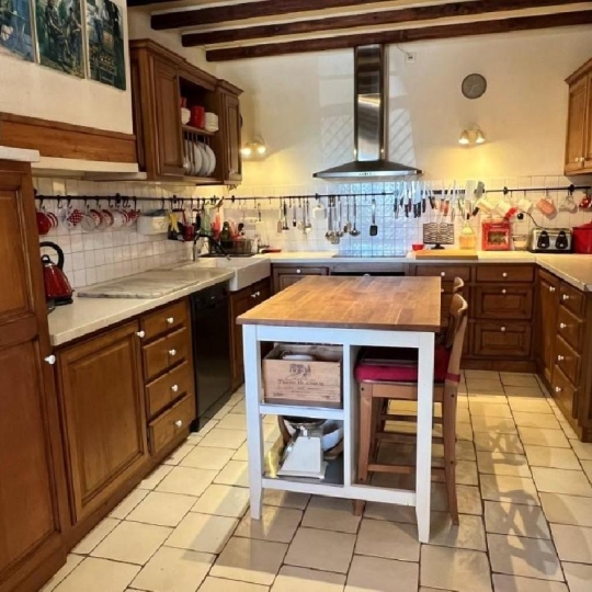  AGENCE TIC RUFFEC : Maison / Villa | RUFFEC (16700) | 228 m2 | 295 785 € 