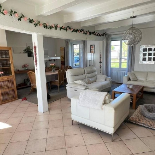 AGENCE TIC RUFFEC : Maison / Villa | RUFFEC (16700) | 218 m2 | 236 800 € 