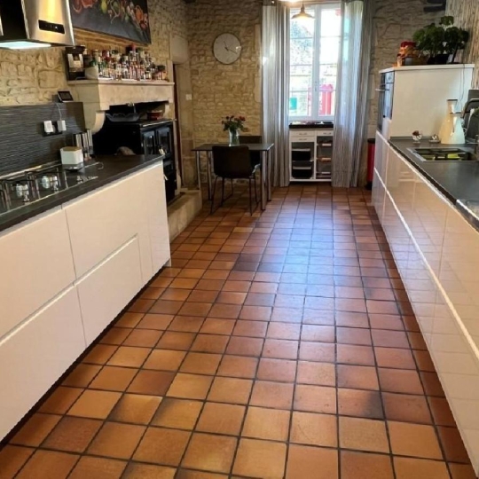  AGENCE TIC RUFFEC : Maison / Villa | RUFFEC (16700) | 218 m2 | 236 800 € 