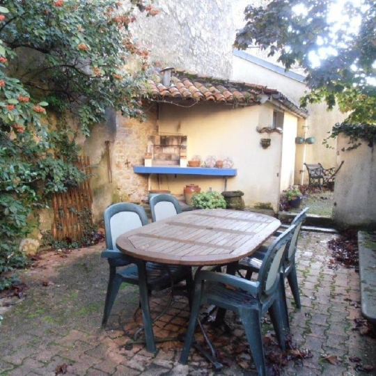  AGENCE TIC RUFFEC : House | RUFFEC (16700) | 127 m2 | 139 780 € 