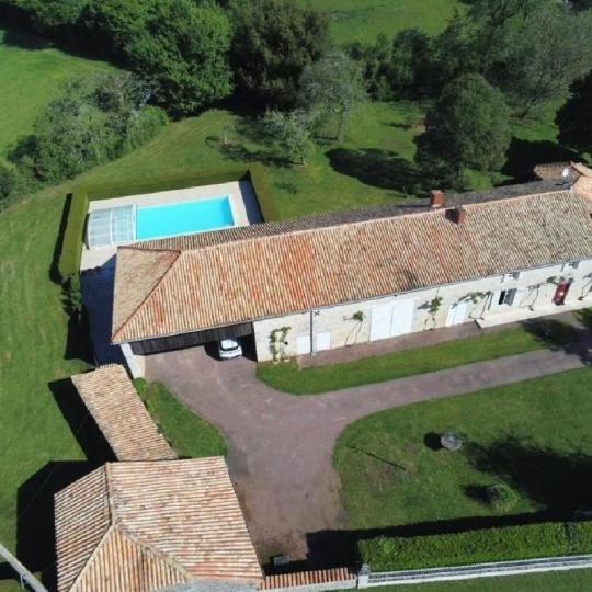  AGENCE TIC RUFFEC : Maison / Villa | SAUZE-VAUSSAIS (79190) | 293 m2 | 394 725 € 