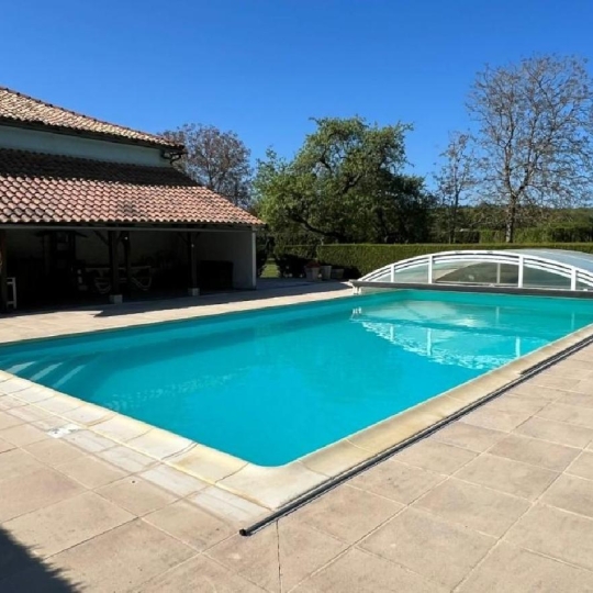  AGENCE TIC RUFFEC : Maison / Villa | SAUZE-VAUSSAIS (79190) | 293 m2 | 394 725 € 