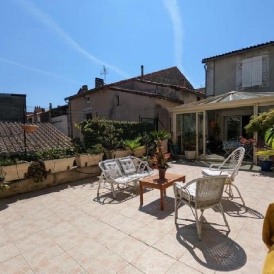  AGENCE TIC RUFFEC : Maison / Villa | RUFFEC (16700) | 212 m2 | 150 500 &euro; 
