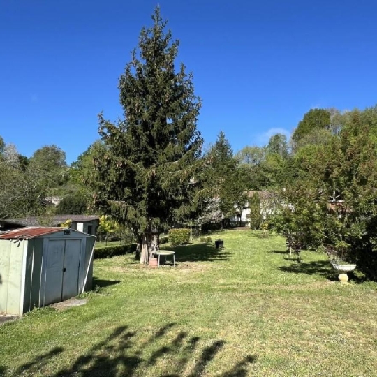  AGENCE TIC RUFFEC : House | LIZANT (86400) | 180 m2 | 162 765 € 