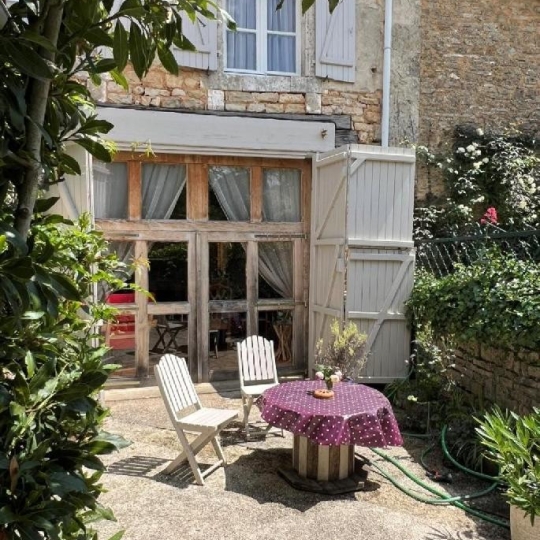 AGENCE TIC RUFFEC : Maison / Villa | NANTEUIL-EN-VALLEE (16700) | 102 m2 | 182 230 € 