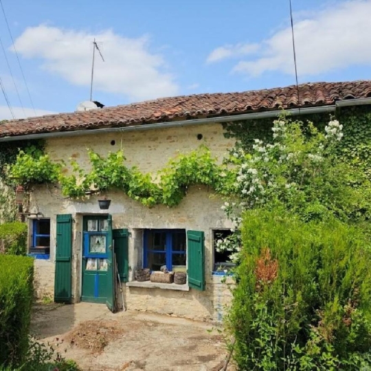 AGENCE TIC RUFFEC : Maison / Villa | SAINT-CLAUD (16450) | 99.00m2 | 86 000 € 