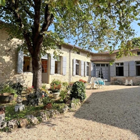 AGENCE TIC RUFFEC : Maison / Villa | RUFFEC (16700) | 162.00m2 | 170 200 € 