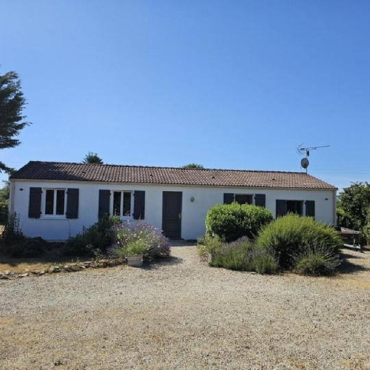 AGENCE TIC RUFFEC : Maison / Villa | BLANZAY (86400) | 110.00m2 | 175 500 € 