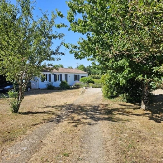  AGENCE TIC RUFFEC : Maison / Villa | BLANZAY (86400) | 110 m2 | 175 500 € 