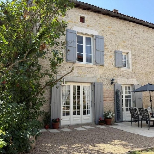 AGENCE TIC RUFFEC : Maison / Villa | CHAMPAGNE-MOUTON (16350) | 170.00m2 | 178 200 € 