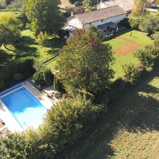  AGENCE TIC RUFFEC : Maison / Villa | SAUZE-VAUSSAIS (79190) | 305 m2 | 449 950 € 