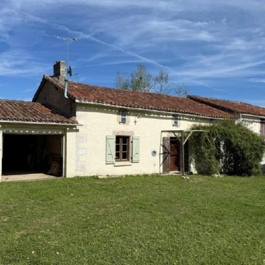  AGENCE TIC RUFFEC : Maison / Villa | CHAMPAGNE-MOUTON (16350) | 108 m2 | 80 645 &euro; 