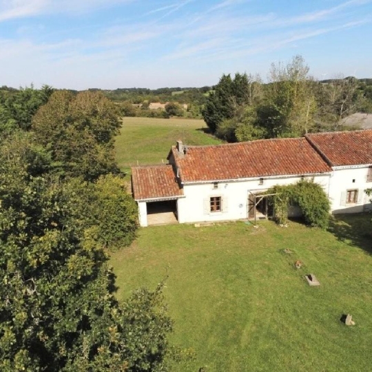  AGENCE TIC RUFFEC : Maison / Villa | CHAMPAGNE-MOUTON (16350) | 108 m2 | 80 645 &euro; 