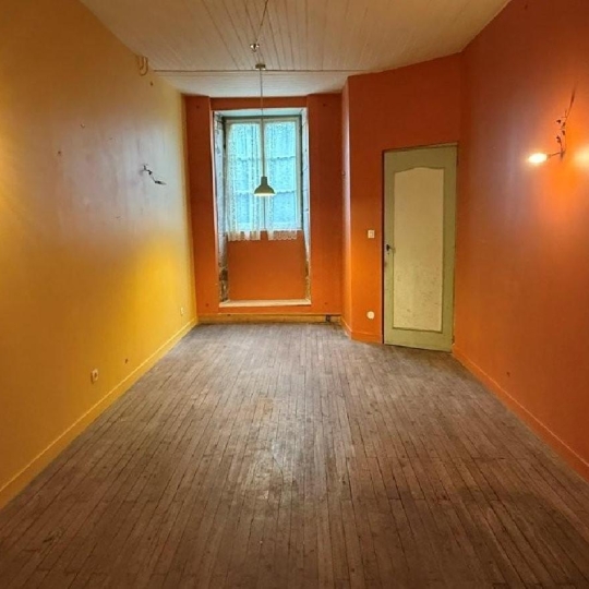  AGENCE TIC RUFFEC : Maison / Villa | RUFFEC (16700) | 95 m2 | 65 000 &euro; 