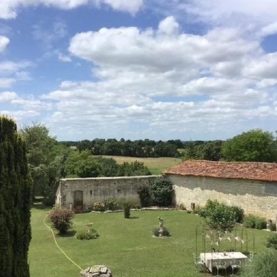  AGENCE TIC RUFFEC : Maison / Villa | AIGRE (16140) | 495 m2 | 399 950 &euro; 