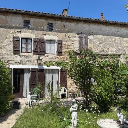  AGENCE TIC RUFFEC : Maison / Villa | RUFFEC (16700) | 192 m2 | 148 750 &euro; 