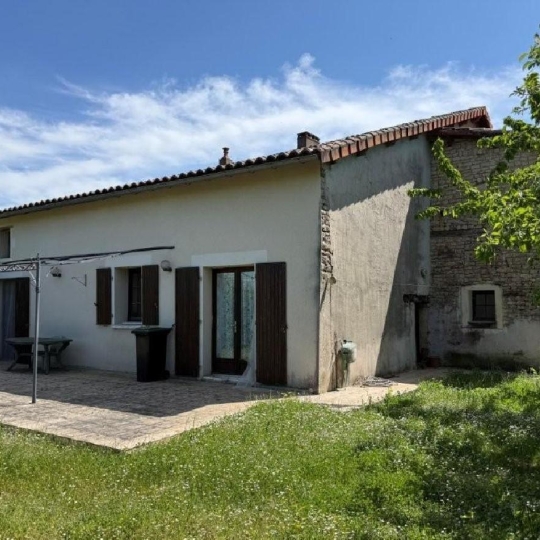  AGENCE TIC RUFFEC : Maison / Villa | RUFFEC (16700) | 192 m2 | 148 750 &euro; 