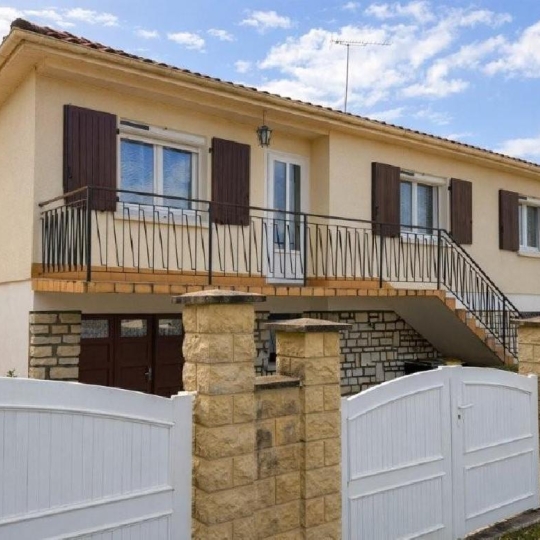  AGENCE TIC RUFFEC : Maison / Villa | RUFFEC (16700) | 136 m2 | 139 780 &euro; 
