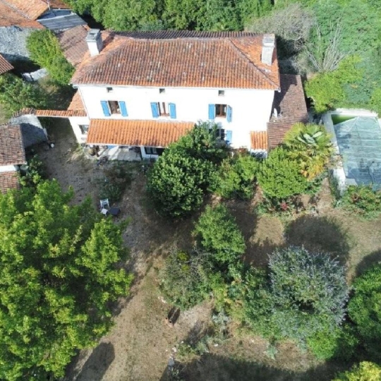 AGENCE TIC RUFFEC : Maison / Villa | MANSLE (16230) | 178.00m2 | 223 400 € 