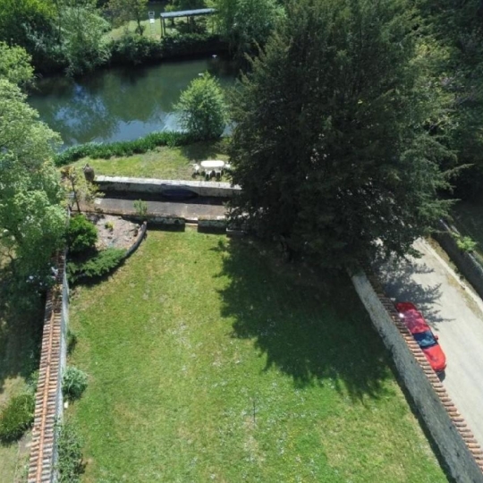  AGENCE TIC RUFFEC : Maison / Villa | CIVRAY (86400) | 66 m2 | 129 000 &euro; 