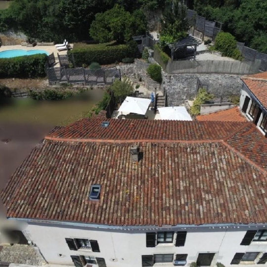  AGENCE TIC RUFFEC : Maison / Villa | NANTEUIL-EN-VALLEE (16700) | 284 m2 | 440 000 &euro; 