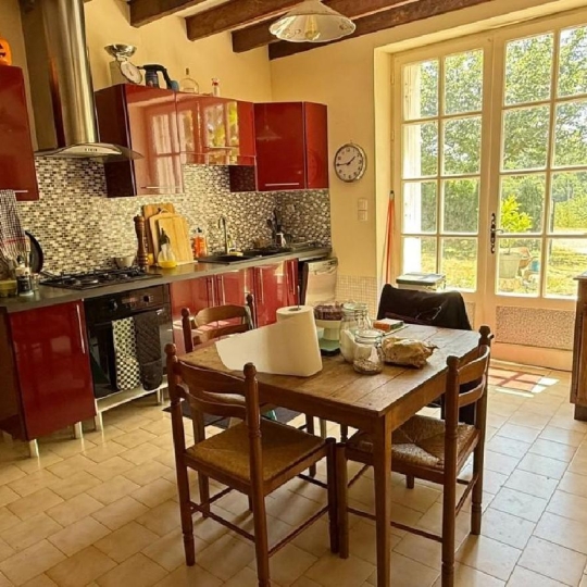  AGENCE TIC RUFFEC : Maison / Villa | NANTEUIL-EN-VALLEE (16700) | 216 m2 | 170 200 &euro; 