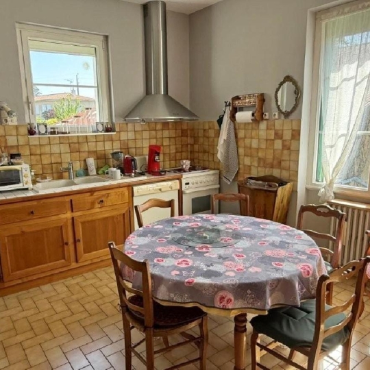  AGENCE TIC RUFFEC : Maison / Villa | CIVRAY (86400) | 147 m2 | 149 950 &euro; 