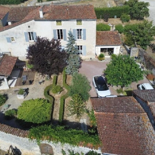 AGENCE TIC RUFFEC : Maison / Villa | VERTEUIL-SUR-CHARENTE (16510) | 241.00m2 | 315 785 € 