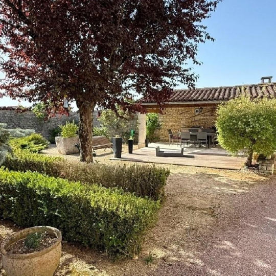  AGENCE TIC RUFFEC : Maison / Villa | VERTEUIL-SUR-CHARENTE (16510) | 241 m2 | 315 785 &euro; 