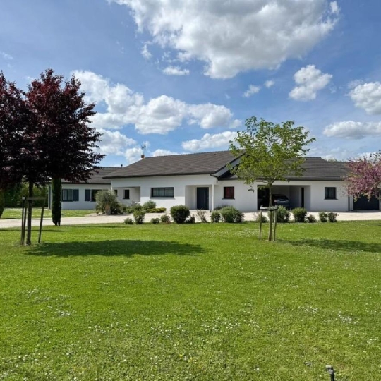  AGENCE TIC RUFFEC : Maison / Villa | RUFFEC (16700) | 257 m2 | 399 950 &euro; 