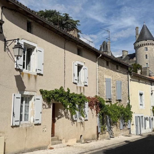 AGENCE TIC RUFFEC : Maison / Villa | VERTEUIL-SUR-CHARENTE (16510) | 128.00m2 | 148 935 € 