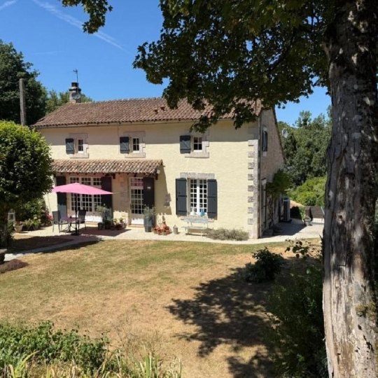  AGENCE TIC RUFFEC : Maison / Villa | CIVRAY (86400) | 152 m2 | 223 000 &euro; 