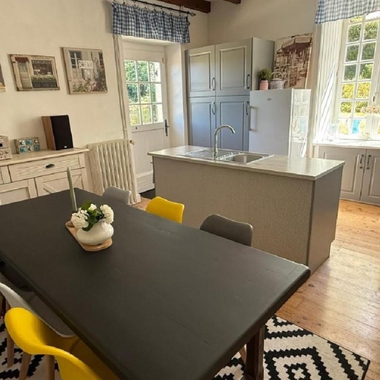  AGENCE TIC RUFFEC : Maison / Villa | CIVRAY (86400) | 152 m2 | 223 000 &euro; 