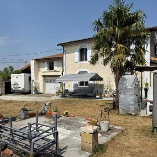  AGENCE TIC RUFFEC : Maison / Villa | CHEF-BOUTONNE (79110) | 162 m2 | 175 530 &euro; 