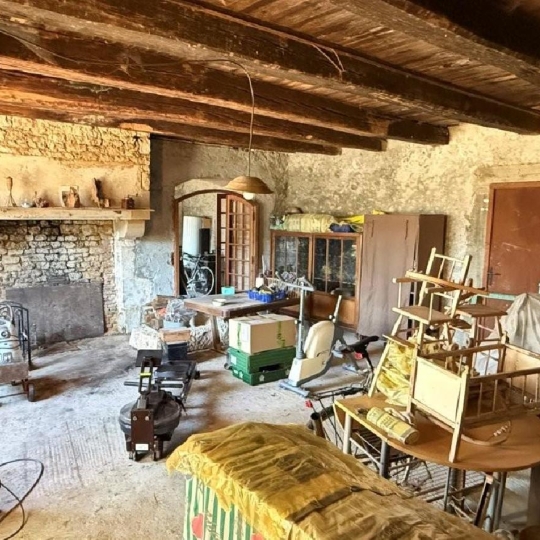  AGENCE TIC RUFFEC : Maison / Villa | VILLEFAGNAN (16240) | 181 m2 | 60 000 &euro; 