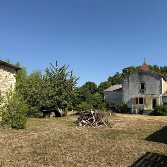  AGENCE TIC RUFFEC : Maison / Villa | AUNAC (16460) | 169 m2 | 118 275 &euro; 