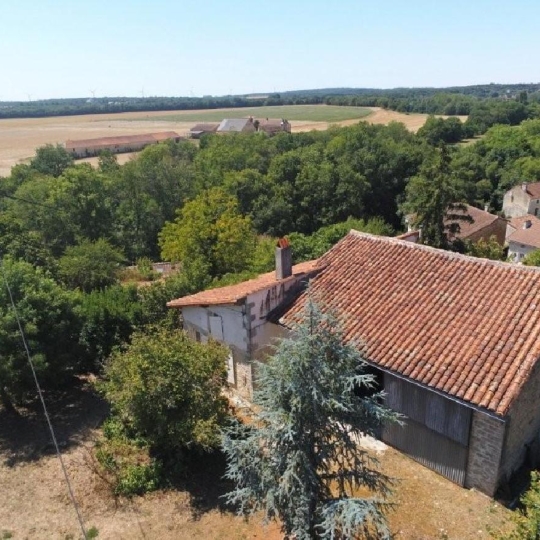  AGENCE TIC RUFFEC : Maison / Villa | VERTEUIL-SUR-CHARENTE (16510) | 121 m2 | 99 950 &euro; 