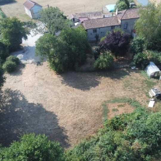  AGENCE TIC RUFFEC : Maison / Villa | RUFFEC (16700) | 342 m2 | 220 000 &euro; 