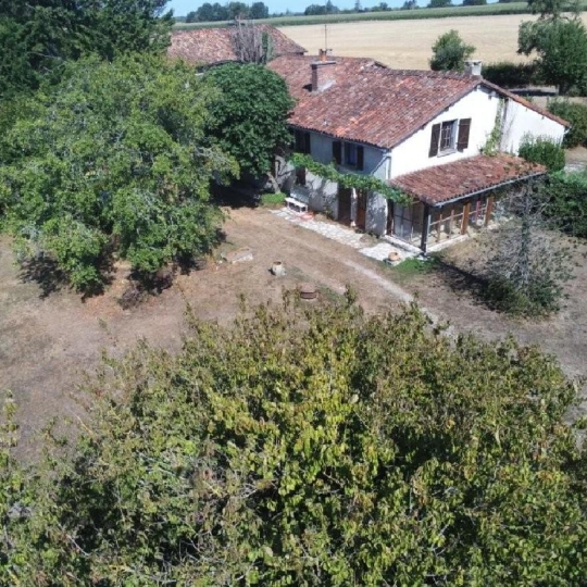  AGENCE TIC RUFFEC : Maison / Villa | CHAMPAGNE-MOUTON (16350) | 136 m2 | 112 900 &euro; 