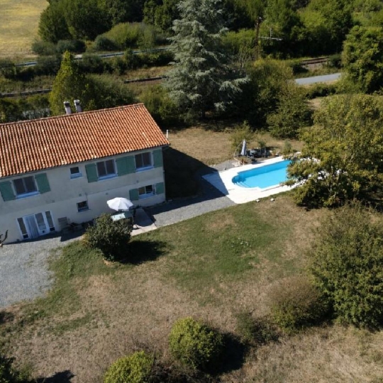AGENCE TIC RUFFEC : Maison / Villa | RUFFEC (16700) | 152.00m2 | 149 950 € 