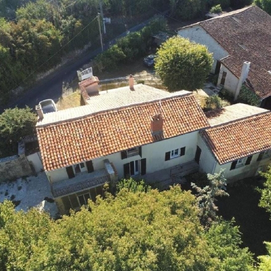 AGENCE TIC RUFFEC : Maison / Villa | RUFFEC (16700) | 172.00m2 | 149 950 € 