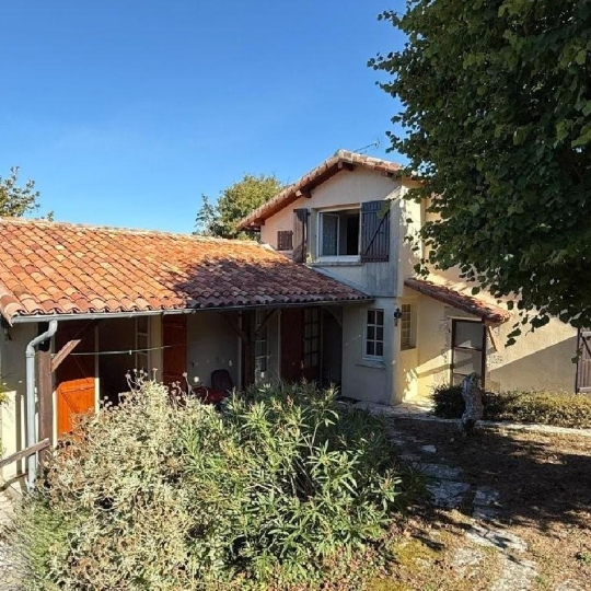  AGENCE TIC RUFFEC : Maison / Villa | RUFFEC (16700) | 172 m2 | 149 950 &euro; 