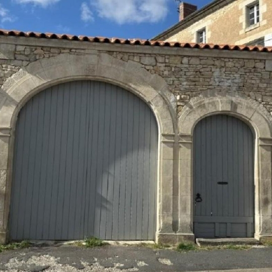  AGENCE TIC RUFFEC : Maison / Villa | CHAMPAGNE-MOUTON (16350) | 320 m2 | 347 360 &euro; 