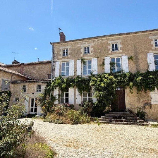  AGENCE TIC RUFFEC : Maison / Villa | CHAMPAGNE-MOUTON (16350) | 320 m2 | 347 360 &euro; 