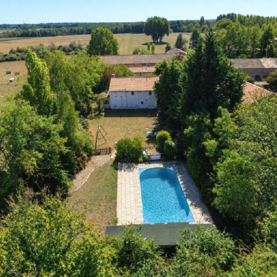  AGENCE TIC RUFFEC : Maison / Villa | SAUZE-VAUSSAIS (79190) | 312 m2 | 297 870 &euro; 