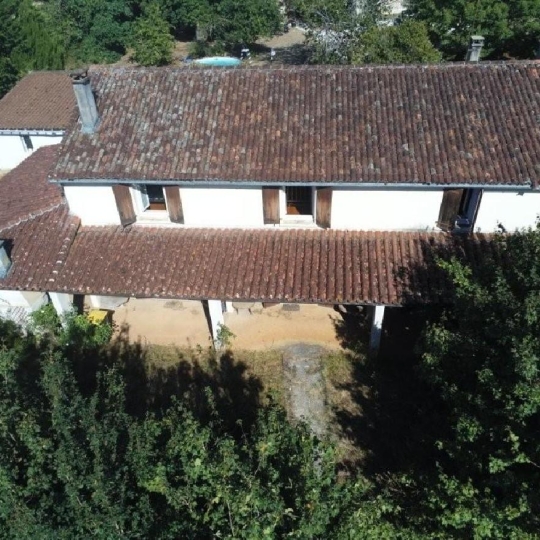  AGENCE TIC RUFFEC : Maison / Villa | NANTEUIL-EN-VALLEE (16700) | 201 m2 | 147 970 &euro; 