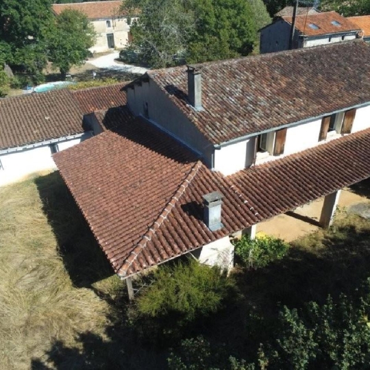  AGENCE TIC RUFFEC : Maison / Villa | NANTEUIL-EN-VALLEE (16700) | 201 m2 | 147 970 &euro; 