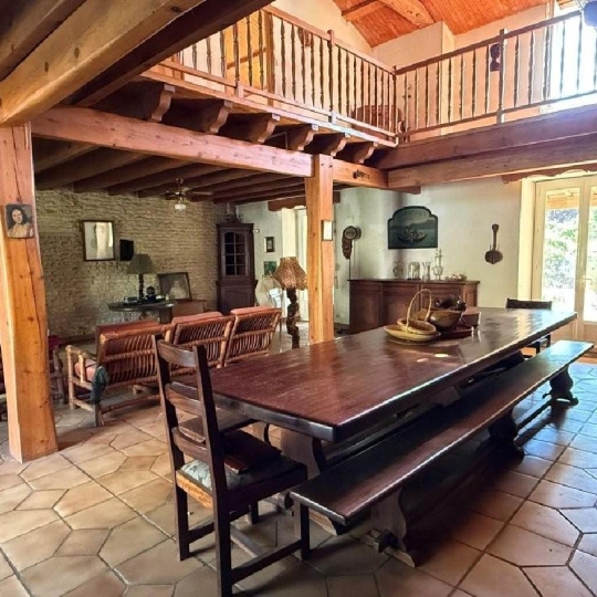  AGENCE TIC RUFFEC : Maison / Villa | NANTEUIL-EN-VALLEE (16700) | 201 m2 | 147 970 &euro; 