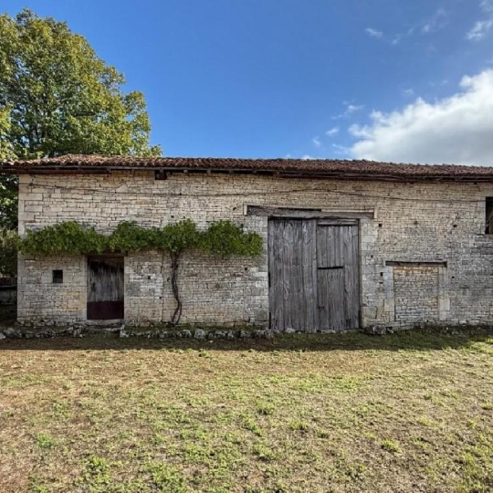  AGENCE TIC RUFFEC : Maison / Villa | AUNAC (16460) | 181 m2 | 80 600 &euro; 