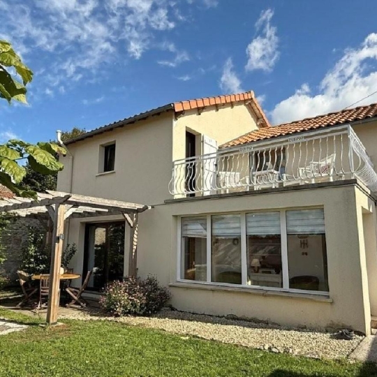  AGENCE TIC RUFFEC : Maison / Villa | VILLEFAGNAN (16240) | 109 m2 | 149 950 &euro; 